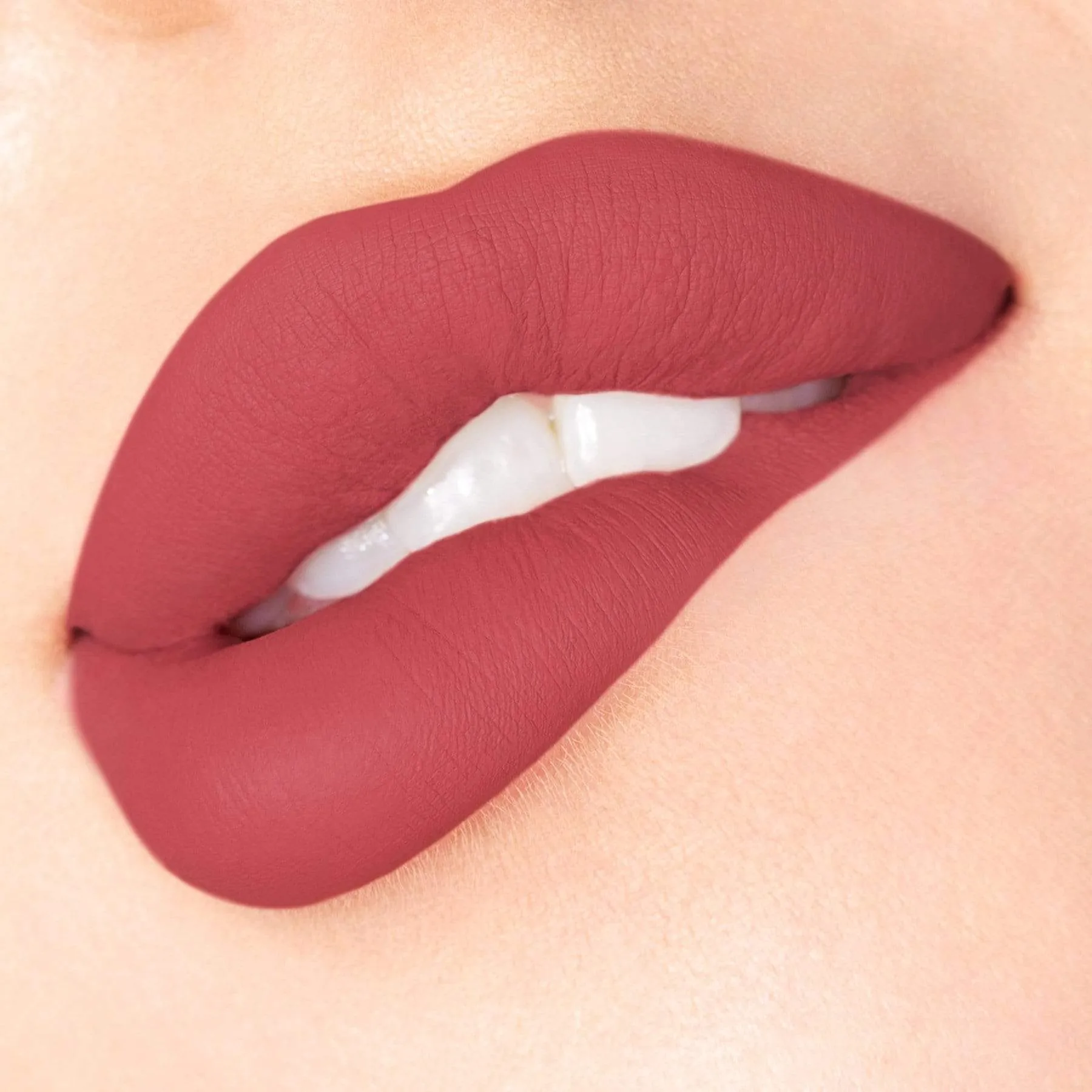I'm Not Naked Velvet Kiss Liquid Lip Kit -3pce Full Size