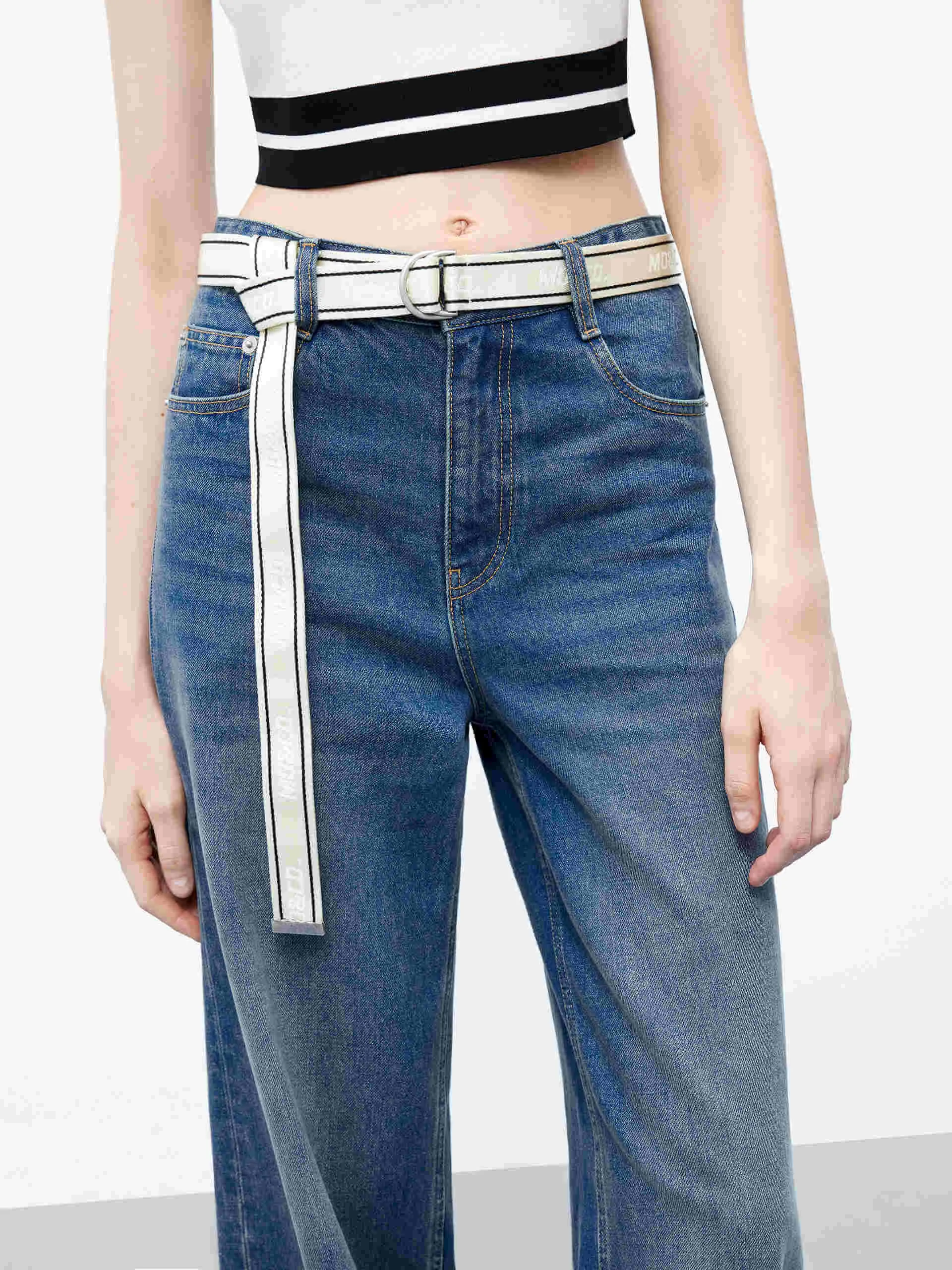 Mid Rise Wide Leg Jeans with Belt