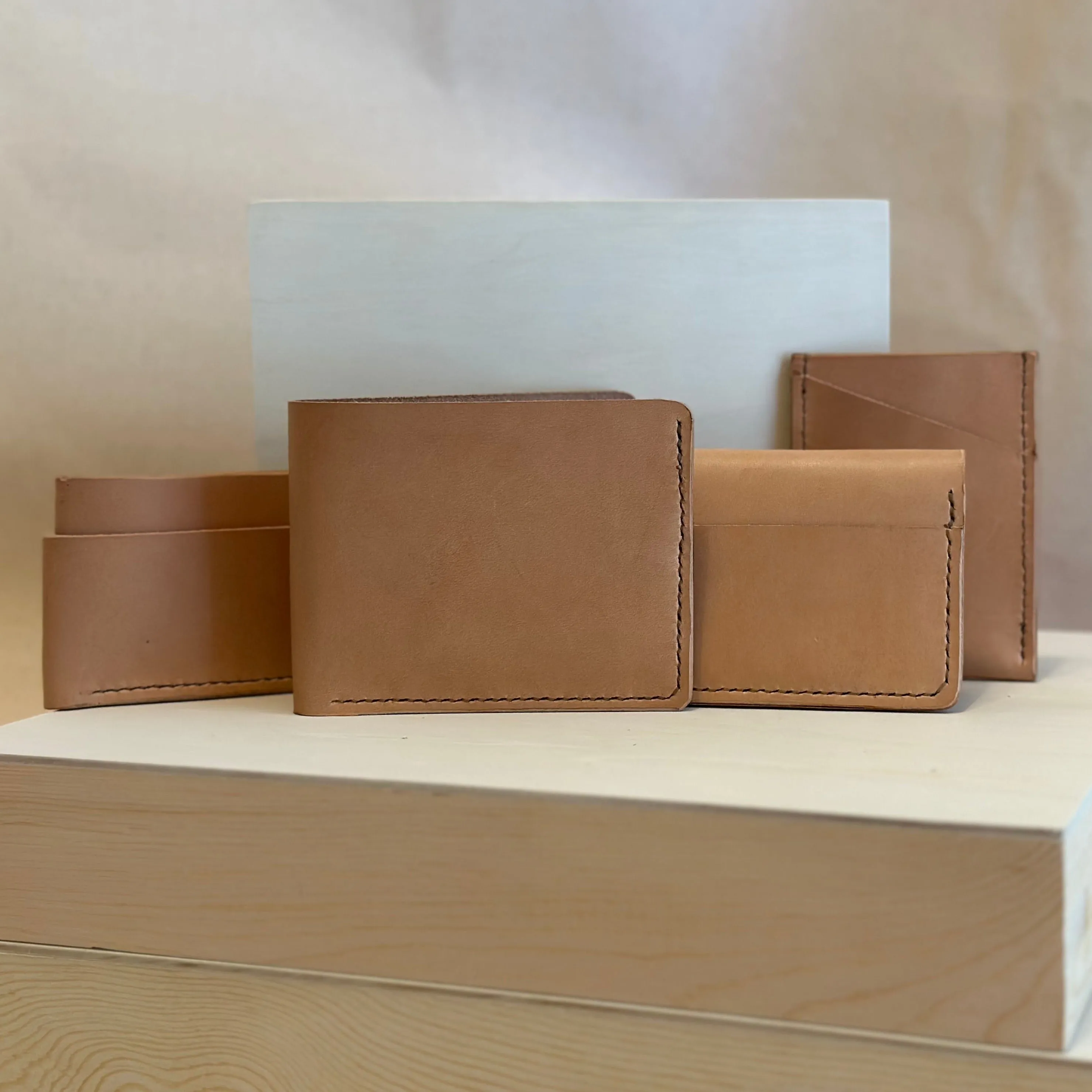 Veg Tan Horizontal Leather Wallet